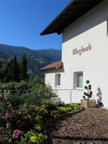 Bed & Breakfast Garni Weghueb