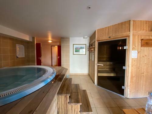 Apartamento Arc 1950 Sources de Marie R�sidence Spa 5* 6/8pers