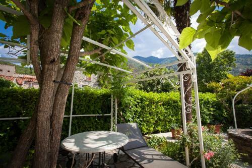 Bed & Breakfast Les Loges Du Jardin D'aymeric