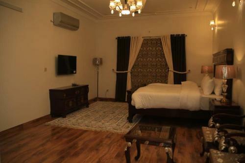 Hostal Revere Inn Guest House