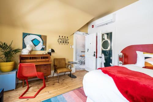 Room 7 - 11 Rooms Boutique Hotel