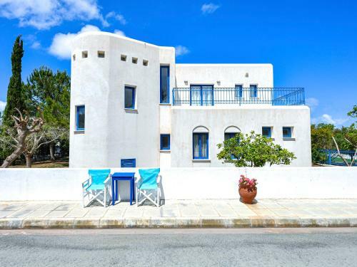 Azzurro Holiday Villa Ira By Sanders