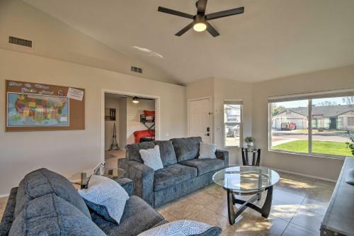 Glendale Escape With Patio, Walk To Westgate!