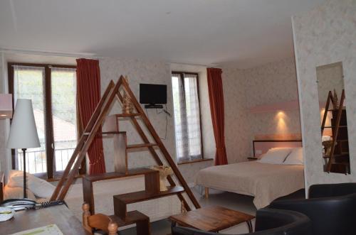Hotel Logis Auberge De L'allagnonette