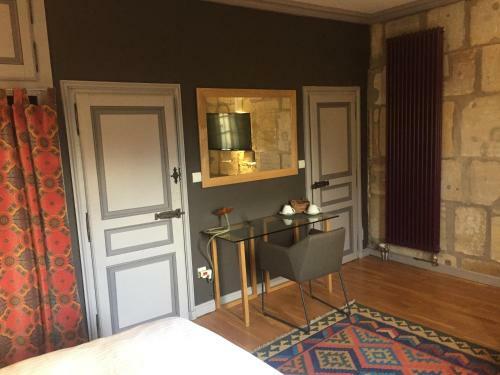 Bed & Breakfast Chambres D'h�tes La Maison Forte