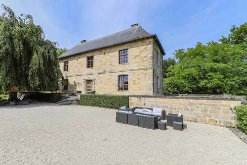 Bed & Breakfast Chambres D'h�tes La Maison Forte