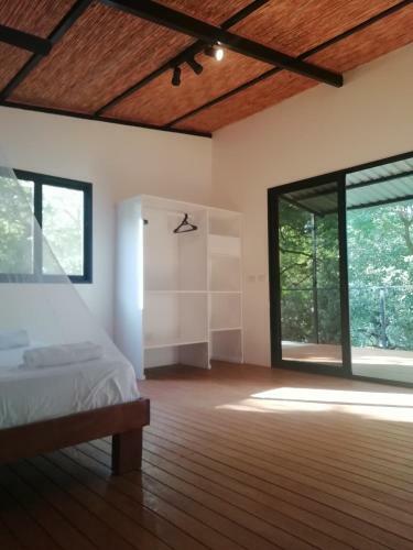 Bed & Breakfast Mola Mola Surf Popoyo