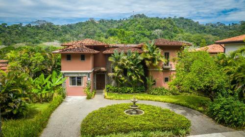 Los Suenos Resort Casa de Mi Hermano