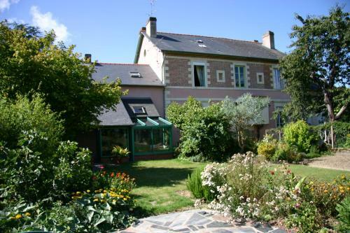 Bed & Breakfast Chambres D'h�tes Du Chalet de Caharet