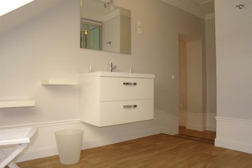 Bed & Breakfast Table Et Chambres D'h�tes Le Colombier