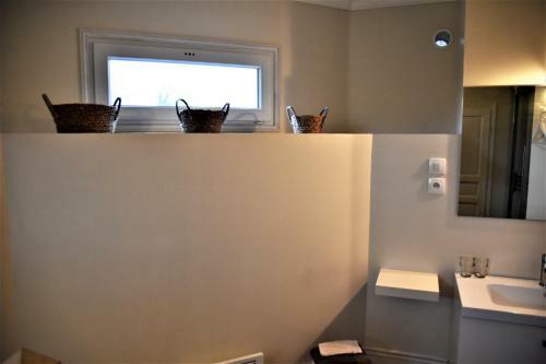 Bed & Breakfast Table Et Chambres D'h�tes Le Colombier