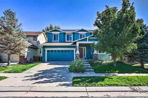 Family Oasis Reunion House! Centrally Located