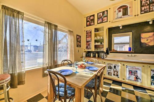 Apartamento Converted Concert Hall In Downtown Del Norte!