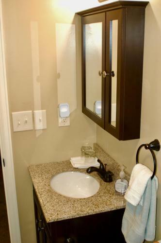 Apartamento Blue Bear Den 3br 2ba Dtc Private Apt Non Smoking
