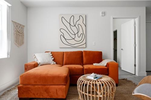 Natural Influence - Modern Living - Espadin Lohi