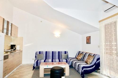Rosette Apartment
