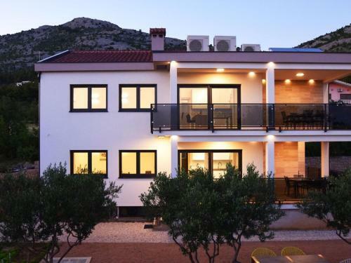 Apartments, Starigrad-paklenica