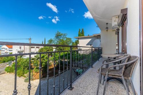 Apartments With A Parking Space Dramalj, Crikvenica - 18262