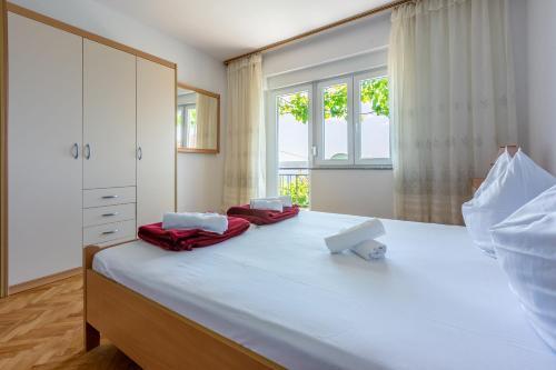 Apartments Brana