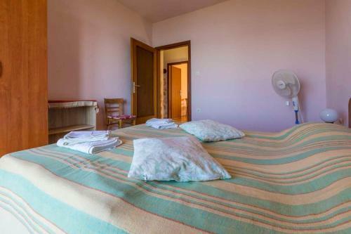 Apartment In Dramalj 39453