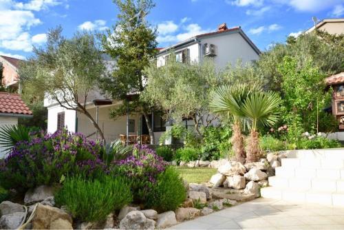 Apartments With Wifi Palit, Rab - 15365