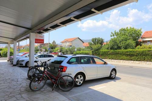 Hostal Quadruple Room Kastel Stafilic 17710c