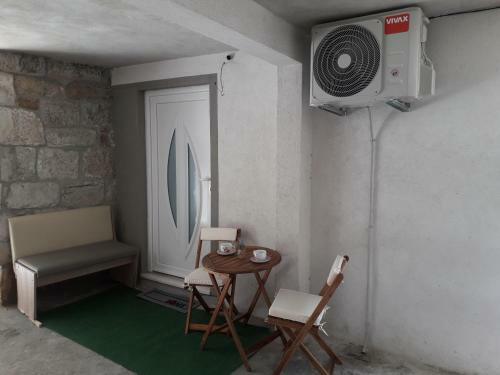 Studio Apartman Dvor
