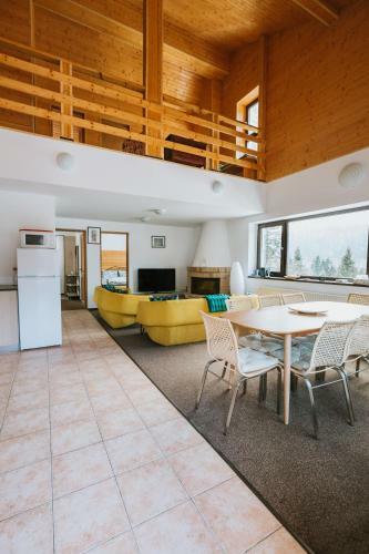 Panoramic Apartments - Montepalazzo Sinaia
