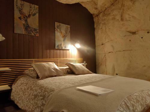 Hostal Les Troglos De Beaulieu