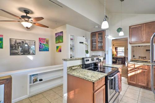 Historic Old Town Longmont Hideaway With Fire Pit!