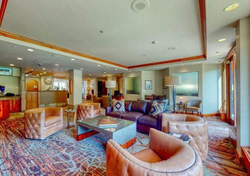 Apartamento Lion Square Lodge Condos By To