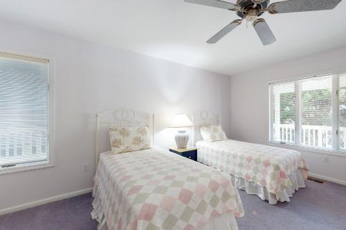 Seabreak -- 31668 North Seaview