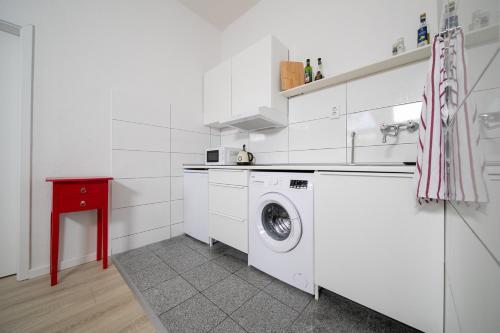 Apartment - Gut Angeschlossen - Henkel - Messe