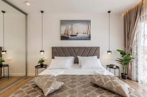 Luxury Villa Diana With Heated Pool