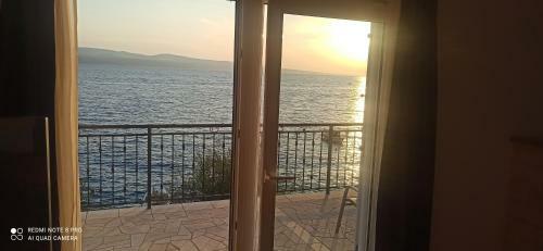 Apartment On The Beach
