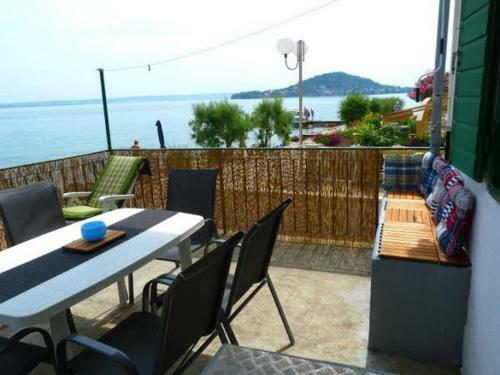 Sea Front Holiday House Zal