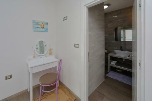 Apartmani Marina S Pogledom, Suko?an