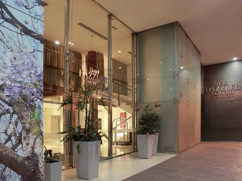 Hotel Dazzler Tower San Martin