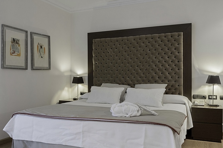 Hotel Infantas De Le�n