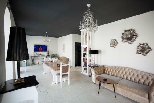Hostal Elia Vama Veche (Adults Only)