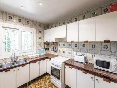 Holiday Home B C/de Los Tulipos
