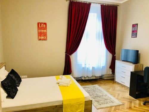 Ultra-central Apartment Just In Union Squere