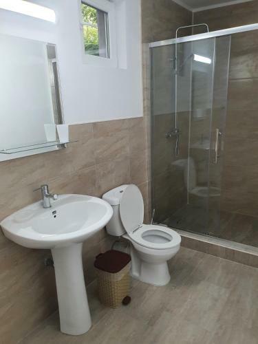 Hostal Gms House Costinesti