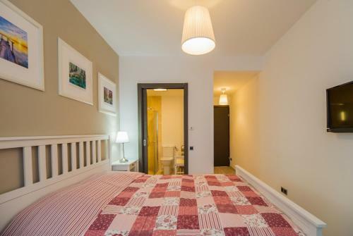 Apartamento Charming 2-bedroom, Silver Mountain, A Building