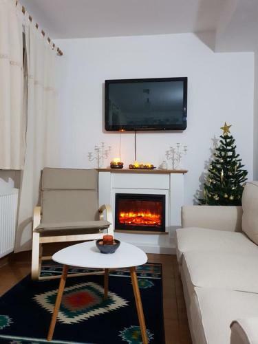 Fairytale Apartment Close To Bradu Ski Slope