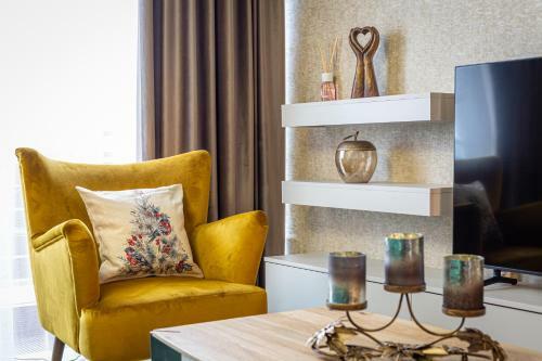 Kron Luxury 2 Bedroom Apartment In Silver Mountain