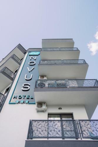 Novus Hotel
