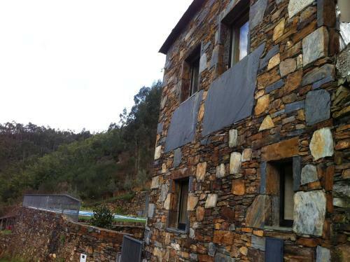 Villa Passadi�o Art And River House