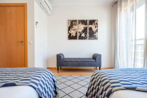 Apartamento ? Oceanfront: Luxury Breathtaking Views And Pool ?