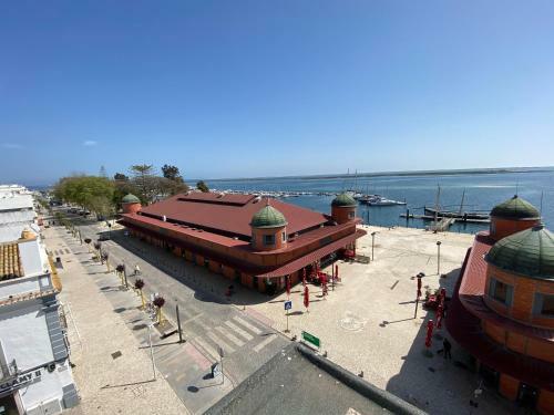 Rooftop Olh�o-algarve Apartamento Com Terra�o Vista Mar